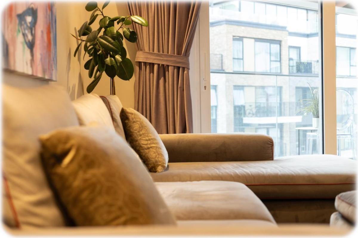 Luxe Creek Riverside Air-conditioned 2br 2bath Apartment *