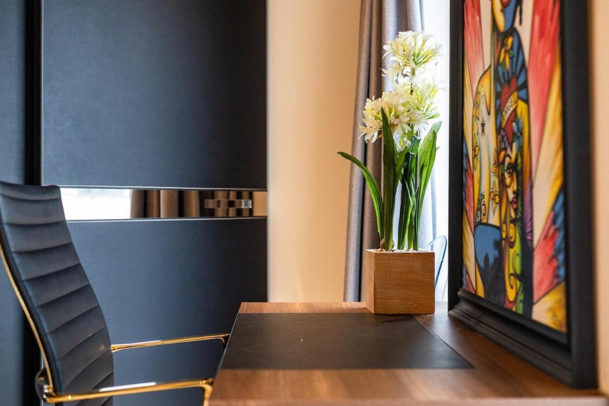 Apartment Luxe Creek Riverside Air-conditioned 2br 2bath *
